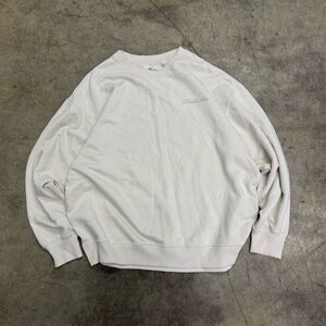 Hollister embroidered cream beige classic sweatshirt